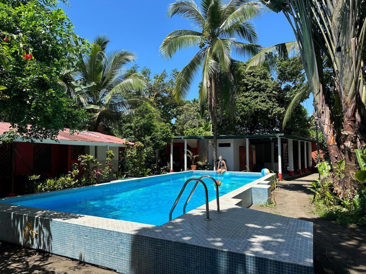 Hotel Don Quichotte Tortuguero Zewnętrze zdjęcie