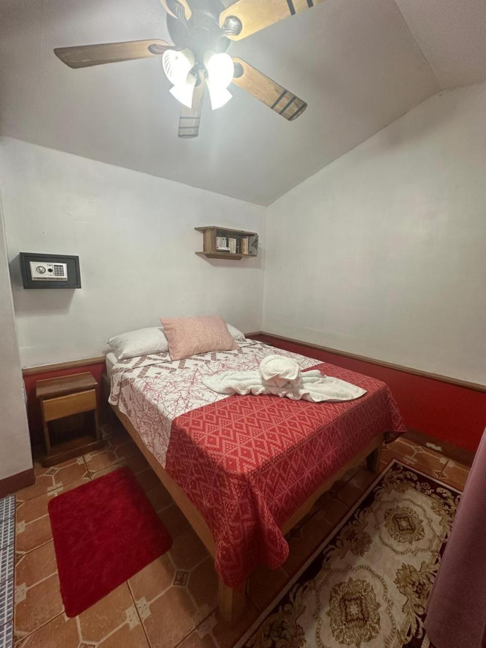 Hotel Don Quichotte Tortuguero Zewnętrze zdjęcie